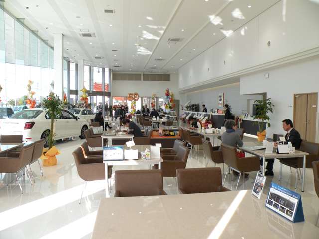 トヨタカローラ愛媛(株) 松山東店