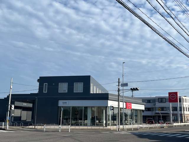 三河日産自動車(株) 日産ギャラリー西尾今川