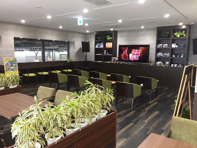 トヨタカローラ福岡 御笠川店