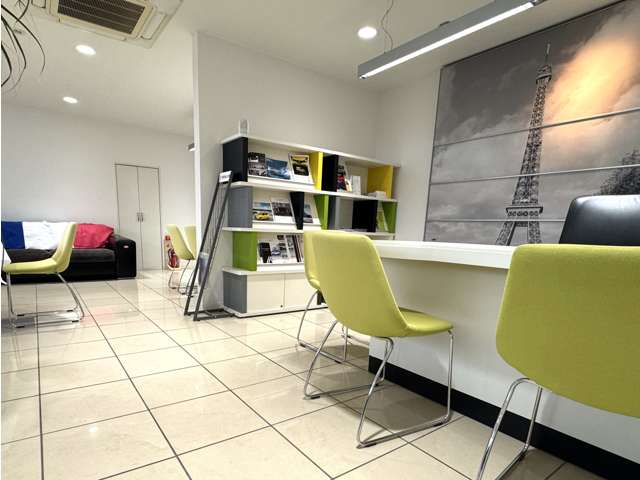 ルノー・サービスサテライト三島