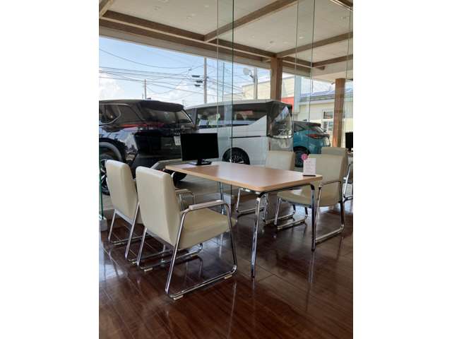 日産青森販売 三沢店