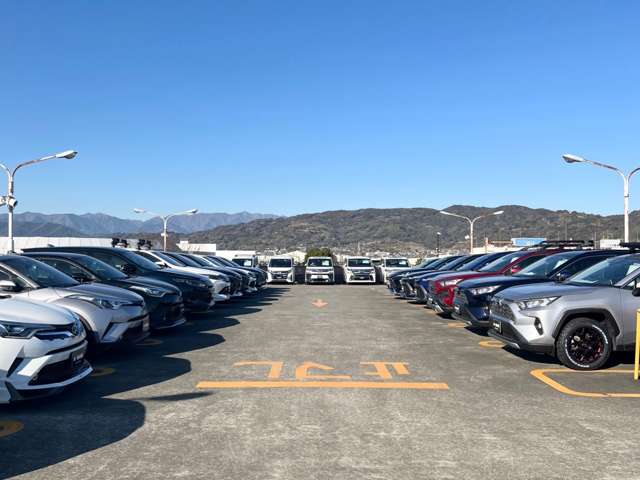 ウエインズトヨタ神奈川 U-BASE西湘