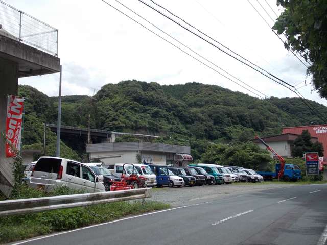 カワカミ自動車