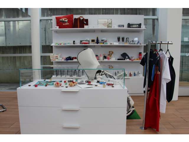 サーラカーズジャパン Volkswagen Center八王子