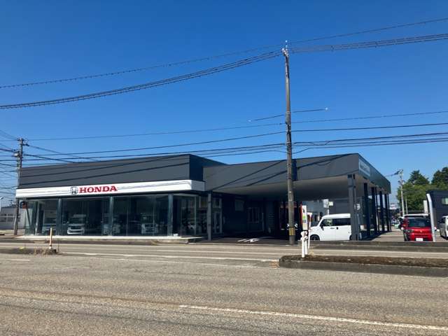 ホンダカーズ富山 砺波山王店(認定中古車取扱店)