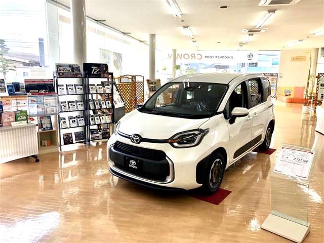 トヨタカローラ佐賀 鹿島店