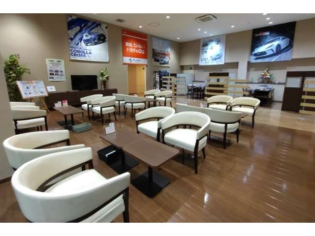 三重トヨペット(株) 四日市新正店