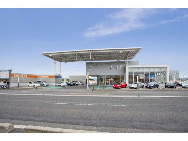 トヨタカローラ福島 富田店