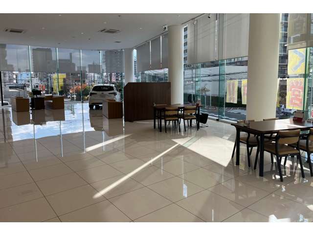 トヨタカローラ愛知(株) 野並マイカーセンター