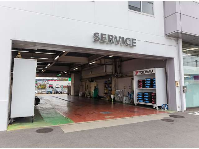 ホンダカーズ大阪 枚方東店(Honda認定中古車取扱店)
