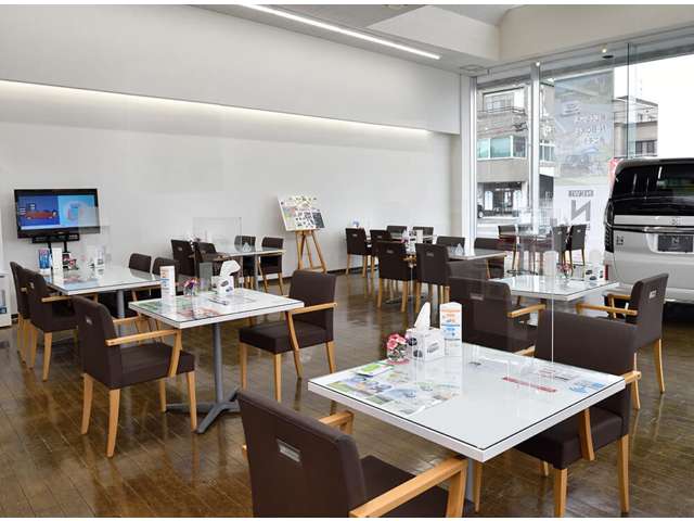 ホンダカーズ大阪 松原店 (Honda認定中古車取扱店)