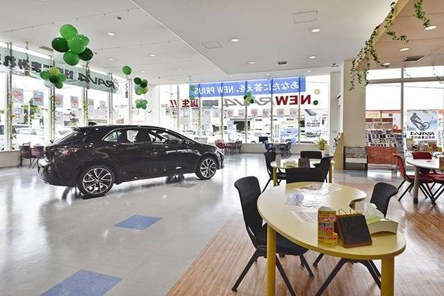 トヨタカローラ福島 富田店