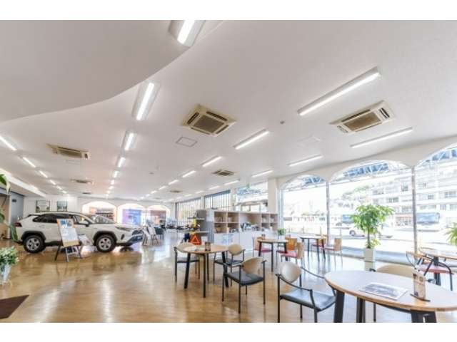 ネッツトヨタ長崎 スマイルネッツ城栄