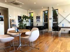 メルセデス・ベンツ東信 軽井沢サーティファイドカーセンター