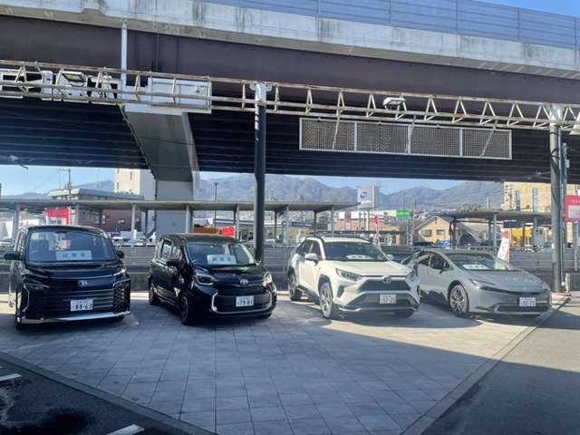 広島トヨタ自動車 廿日市店