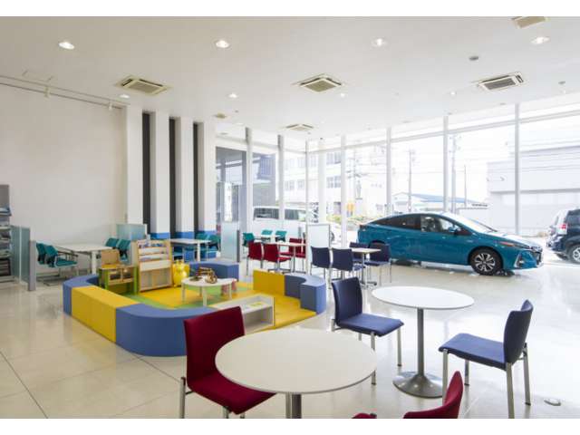 ネッツトヨタ石川(株) 加賀店