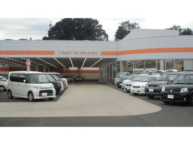 トヨタカローラ新埼玉 日進マイカーセンター