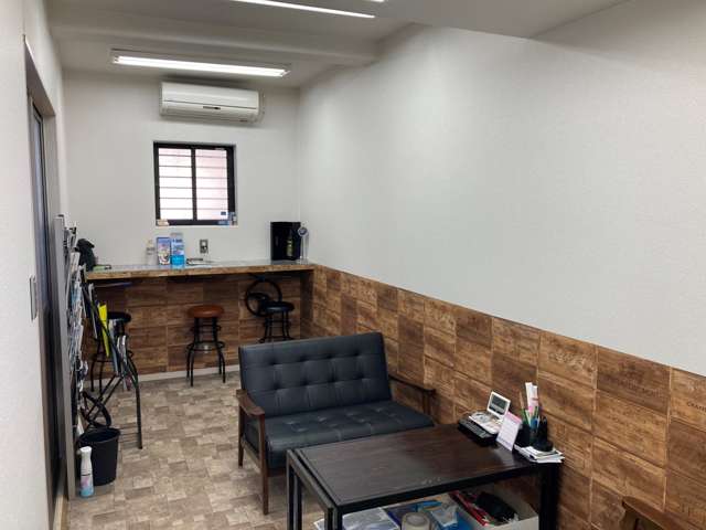 株式会社月田自動車