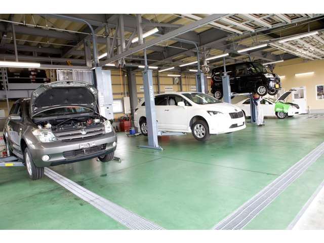 ファミリーオート ジョックス大学前店