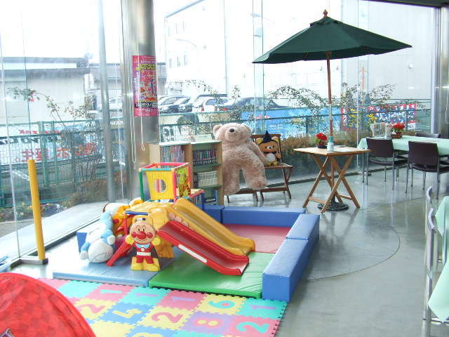 トヨタカローラ京都(株) 亀岡店