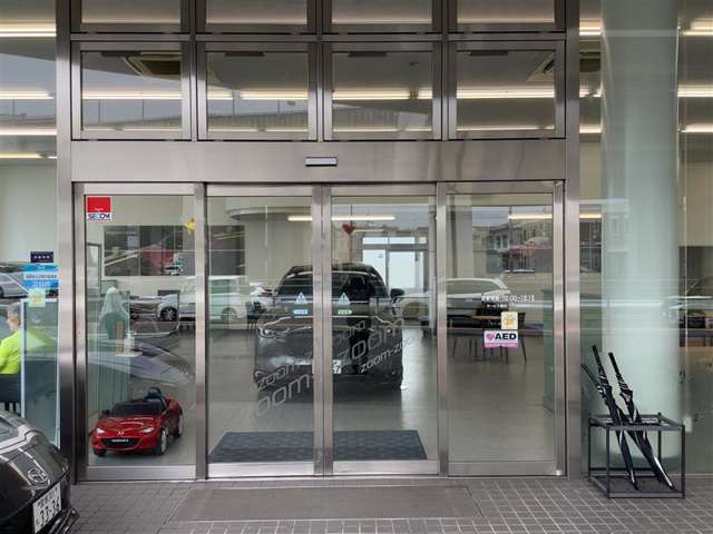 西四国マツダ 森松店