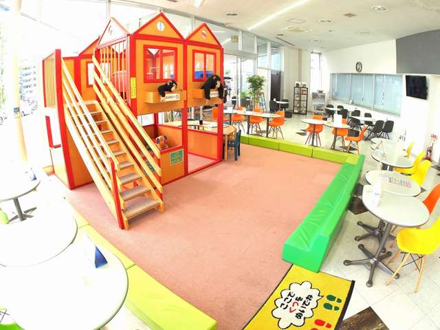 トヨタモビリティ神奈川(旧ネッツトヨタ横浜) 中古車タウン瀬谷