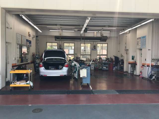 ウエインズトヨタ神奈川 ビークルステーション都筑中川