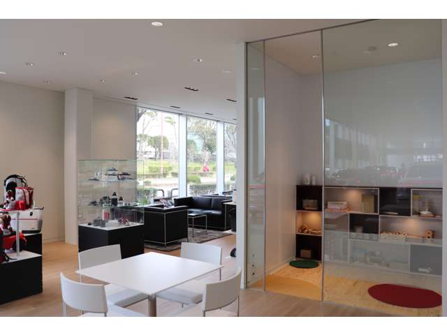 富士自動車 Audi Approved Automobile福岡マリーナ