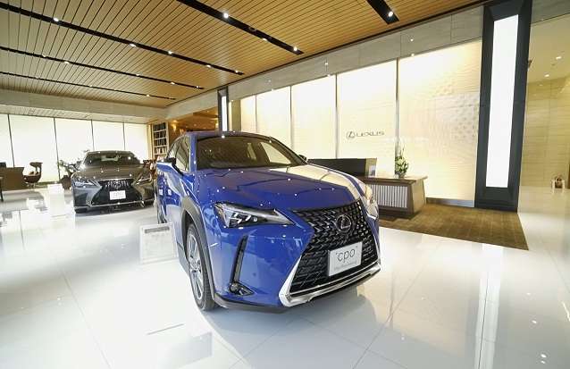 レクサスCPO高岡中央