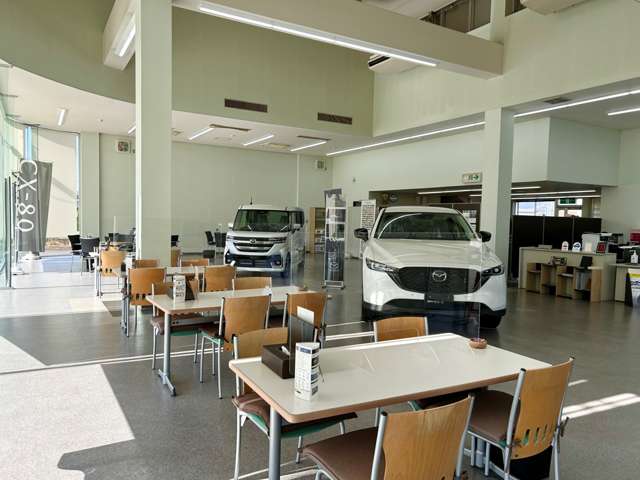 (株)和歌山マツダ 那賀店