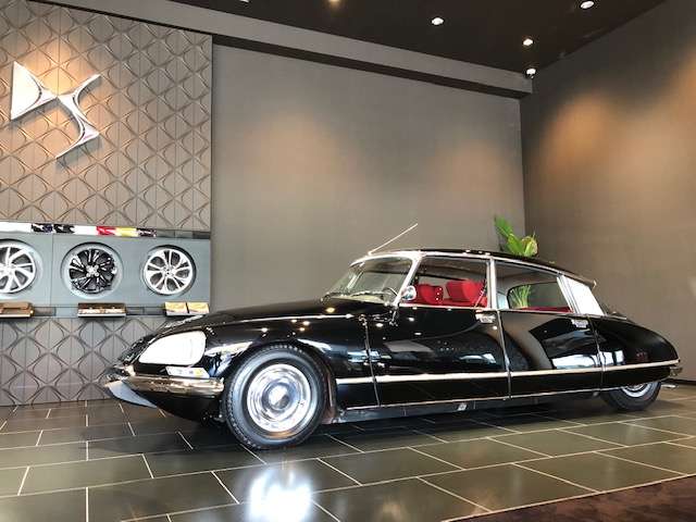 シトロエン福岡/DS STORE 福岡