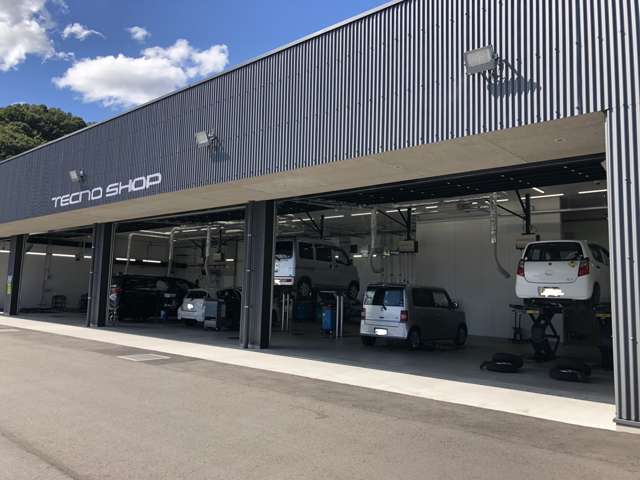 トヨタカローラ山口 Felix88岩国 HACHI-HACHI 中古車BOX