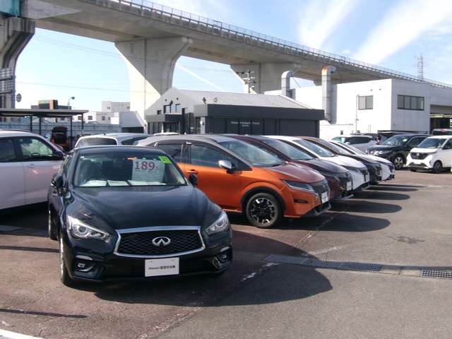 京都日産自動車(株) カーメッセ久御山 U-Car’s