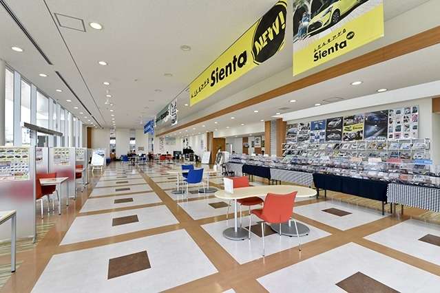 トヨタカローラ福島 須賀川店