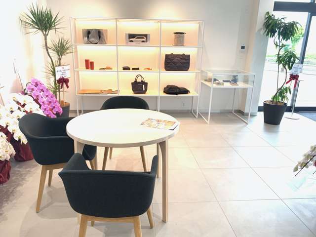 ボルボ・セレクト松山/サービス