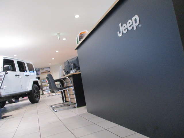 ジープ沼津 ALC MOTORS GROUP