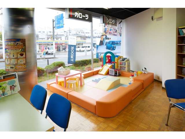 トヨタカローラ京都(株) 城陽店