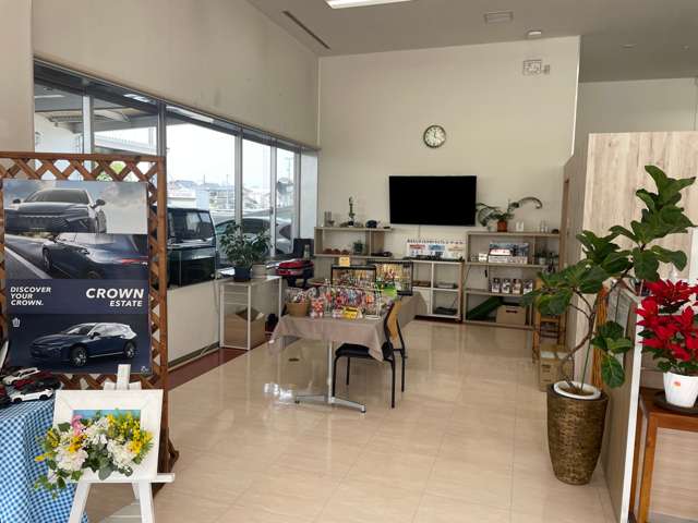 ユナイテッドトヨタ熊本株式会社 カローラ熊本 武蔵ケ丘店