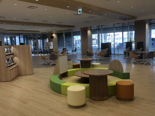 香川トヨタ自動車 屋島店