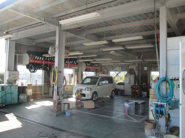 有限会社三宅モータース