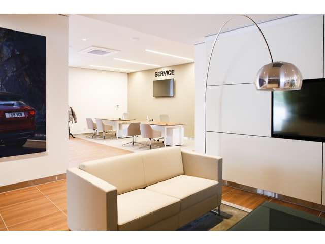 ジャガー・ランドローバー宇都宮