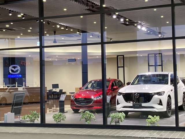 山口マツダ 岩国ユーカーランド