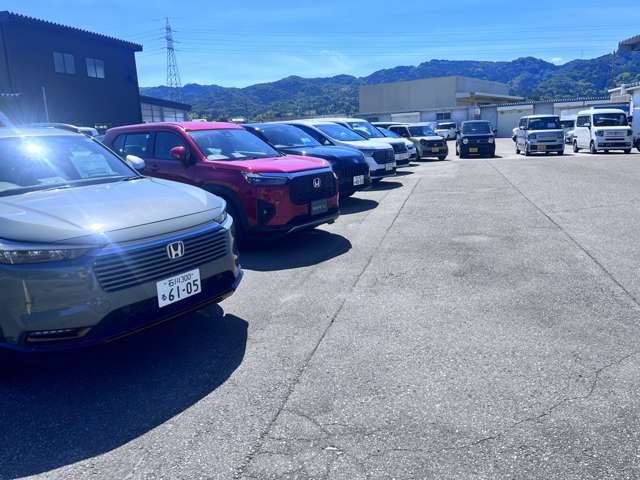 Honda Cars 七尾中央 八幡店