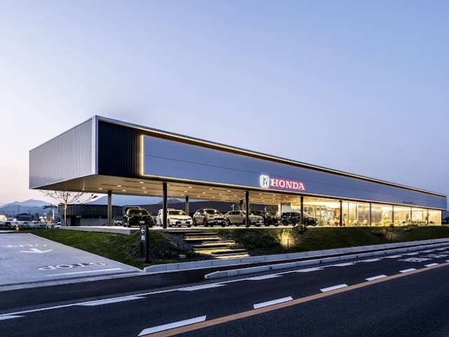 ホンダカーズ中央佐賀 武雄インター店
