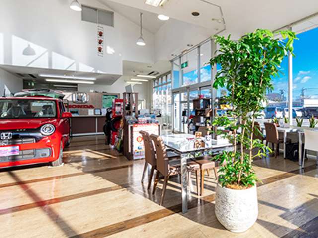 HondaCars 新潟県央 白根店