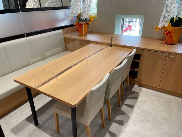 トヨタカローラ神戸(株) 伊丹店