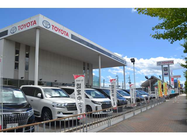 大阪トヨペット(株) U-Carランド堺金岡店