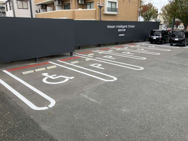 日産福岡販売 原カーランド