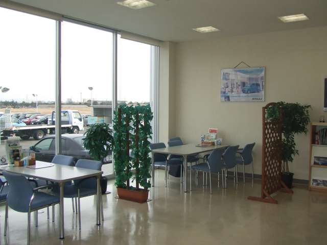 スバル東海株式会社 カースポット半田