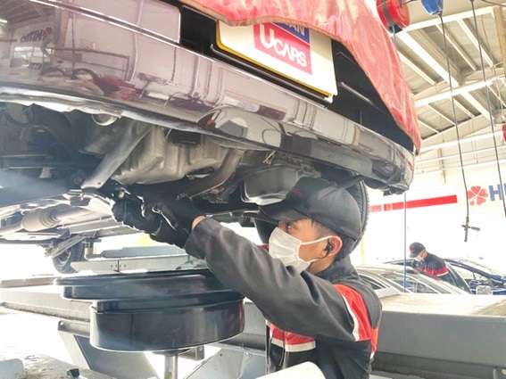 日産福岡販売 宗像カーランド